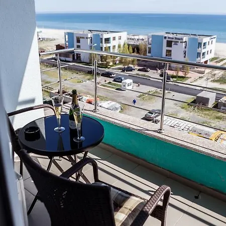 Oasis By The Sea - Summerland *