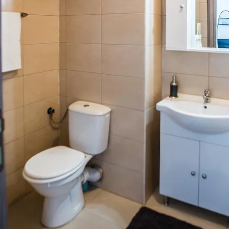 Oasis By The Sea - Summerland * Мамая